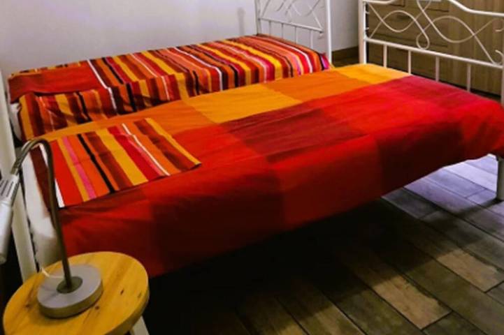 Location de vacances pour 4 personnes, avec jardin à Les Salles-Lavauguyon - 3