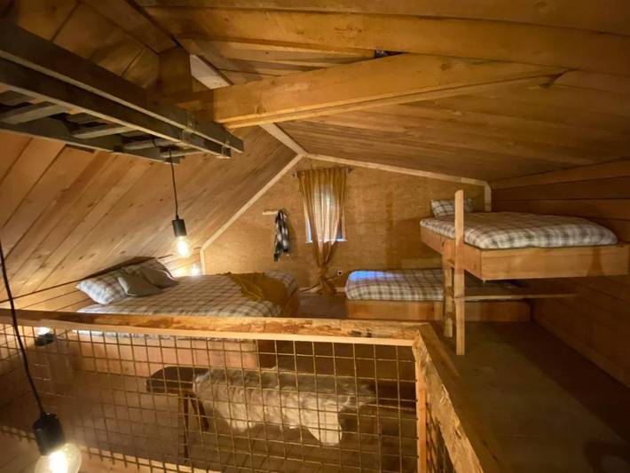 Gîte pour 8 personnes, avec vue et terrasse, animaux acceptés dans Arlon - 2