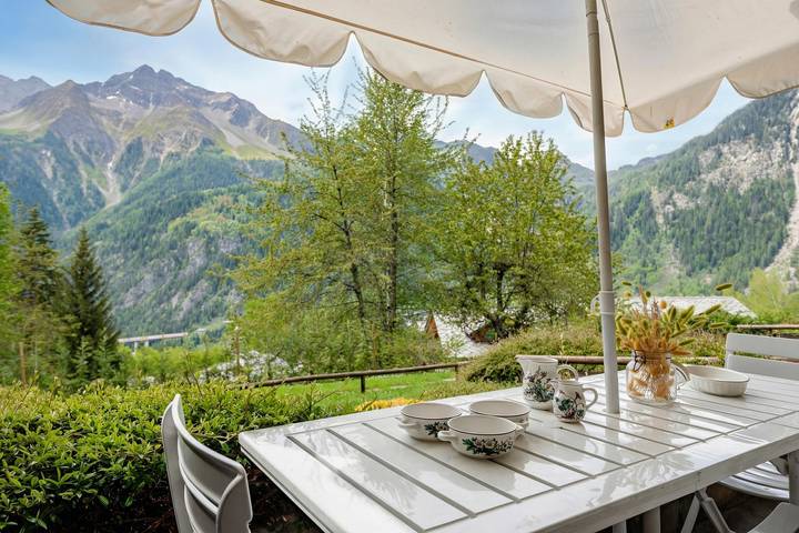 Chalet pour 6 personnes, avec terrasse à Courmayeur