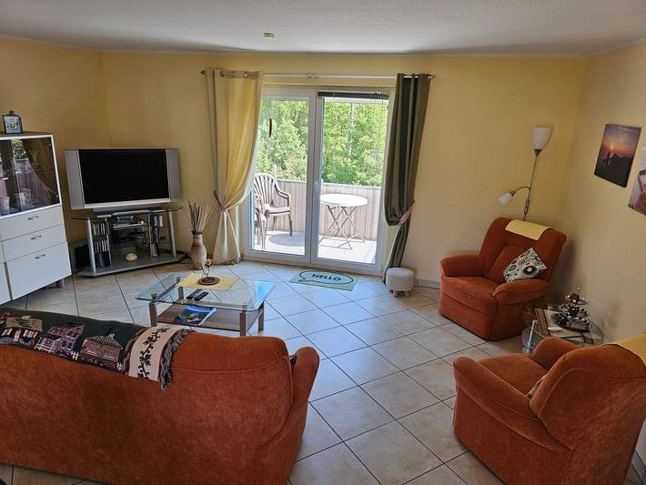 Ferienwohnung für 4 Personen, mit Balkon in Gelbensande
