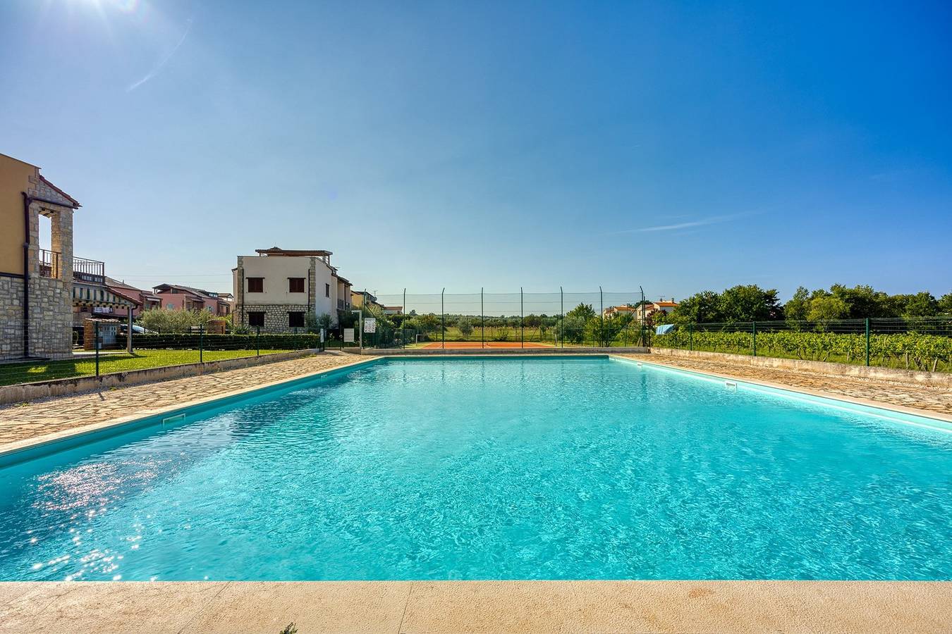 Ganze Wohnung, Apartment Anita mit Gemeinschaftspool in Gedići, Tar-Vabriga