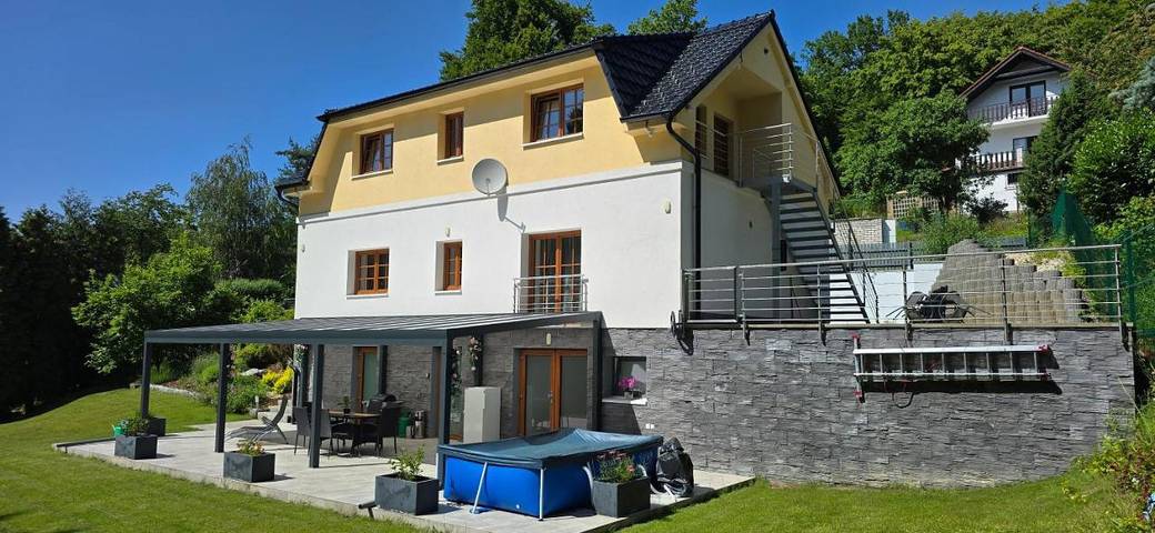 Maison de vacances pour 6 personnes, avec piscine et vue ainsi que jardin et sauna, animaux acceptés - 1