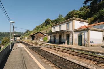 Gîte pour 6 personnes, avec vue dans Ribadouro