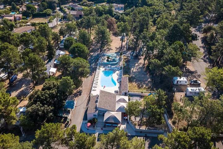 Camping für 2 Personen, mit Pool in Vaucluse - 2