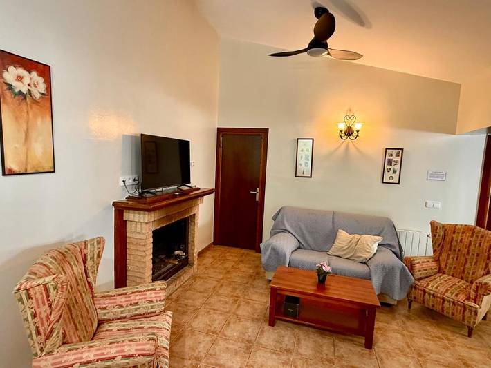 Casa rural para 4 personas, con Balcón y Terraza además de Jardín y Piscina para niños en Moratalla - 3
