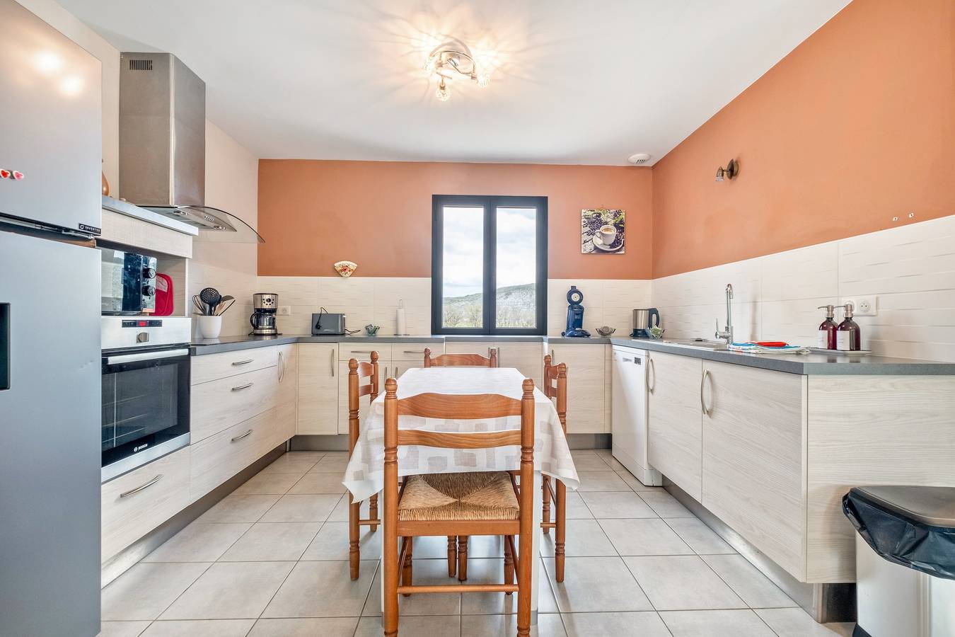 Maison de vacances « Gite Chez Léontine » avec terrasse privée, Wi-Fi et climatisation in Lacave, Quercy