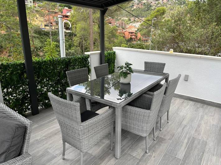 Chalet para 6 personas, con jardín además de piscina y vistas en Provincia de Barcelona - 4