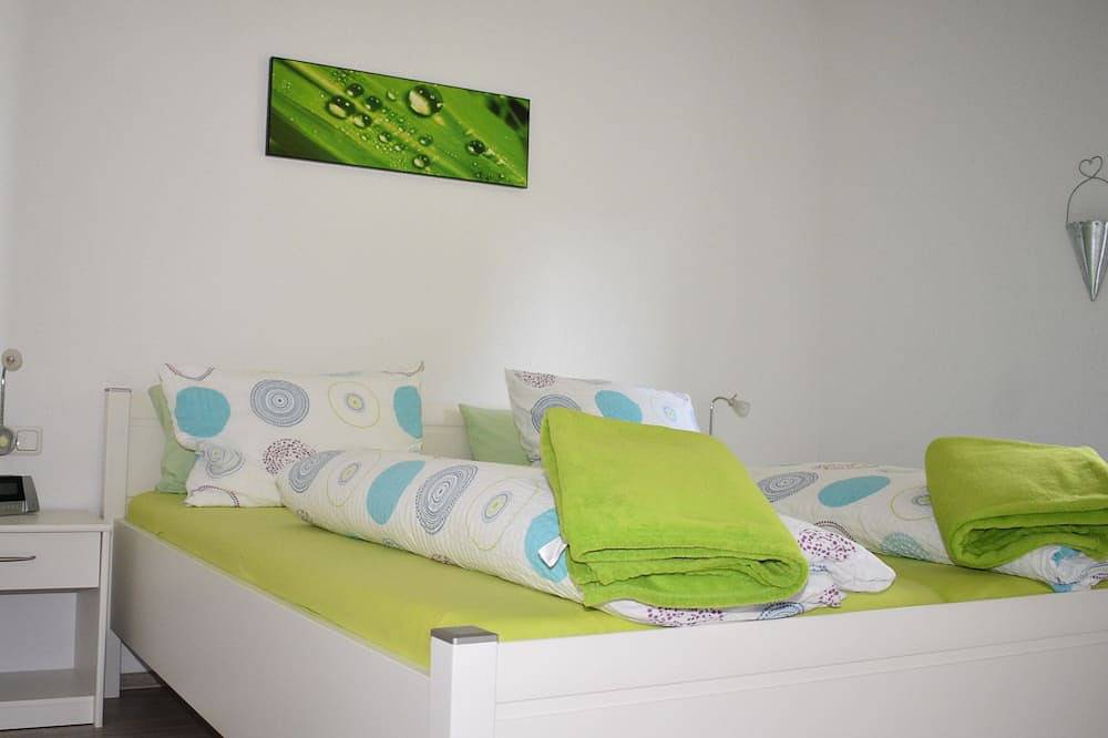 Ganze Wohnung, 5*****apartment, 2-4 p., 2 bedrooms, child-friendly, Wifi via Dsl free of charge in Bad Brambach, Chemnitz und Umgebung