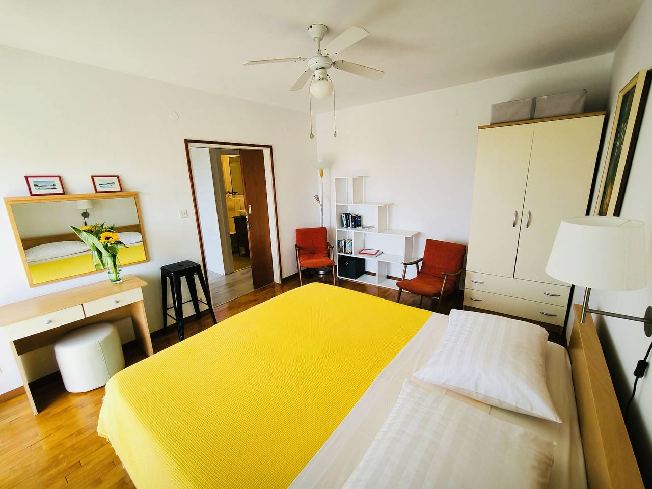 Ganze Wohnung, Apartments Zb in Maslinica, Solta