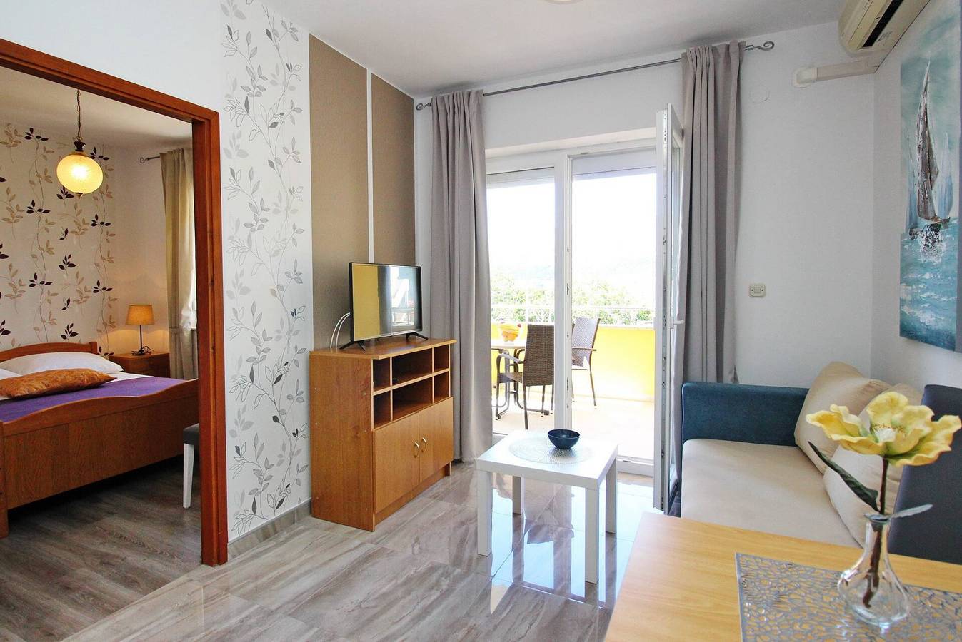 Ganze Wohnung, Charmante Wohnung Brnic Nr. 4 - mit geräumigem Balkon in Baska, Krk