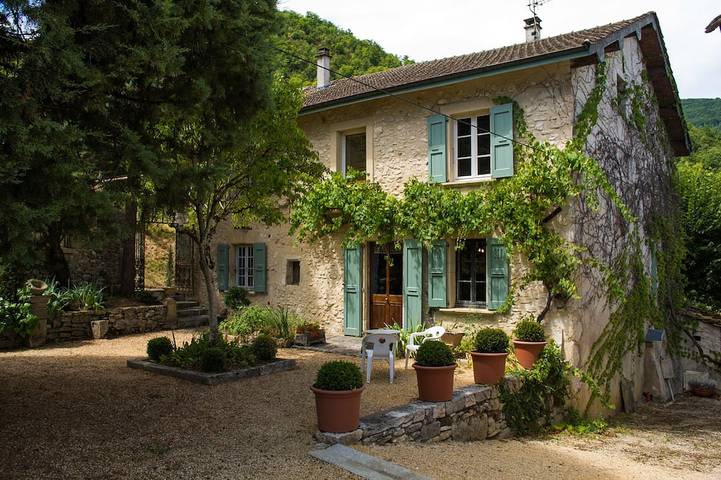 Location de vacances pour 4 personnes, avec Terrasse et Jardin dans Saint-Martin-le-Colonel