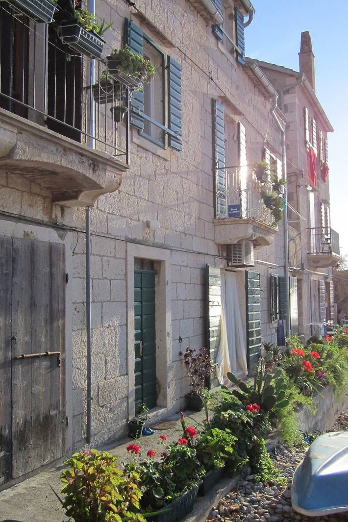 Ferienwohnung für 4 Personen, mit Balkon/Terrasse auf Vis - 3