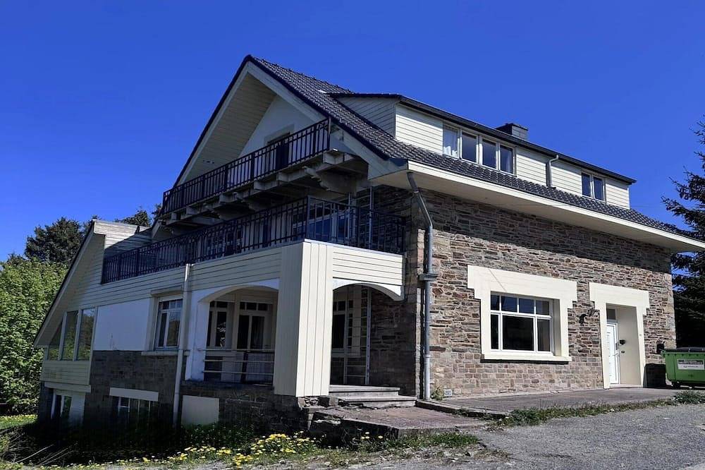 Gruppenhaus mit Sauna in La Roche in Samrée, La Roche-en-Ardenne