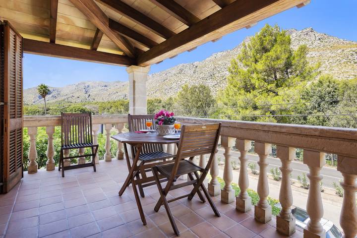 Location de vacances pour 8 personnes, avec jardin et terrasse à Cala Sant Vicenc - 3
