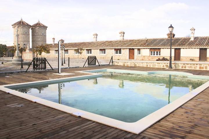 Hotel para 3 personas, con Terraza y Jardín además de Piscina y Vistas en Montes de Toledo