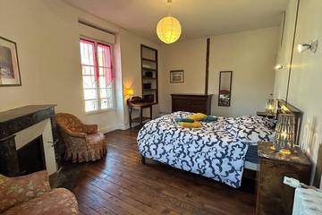 Location De Vacances pour 14 Personnes dans La Celle-Dunoise, Région de Guéret, Photo 3