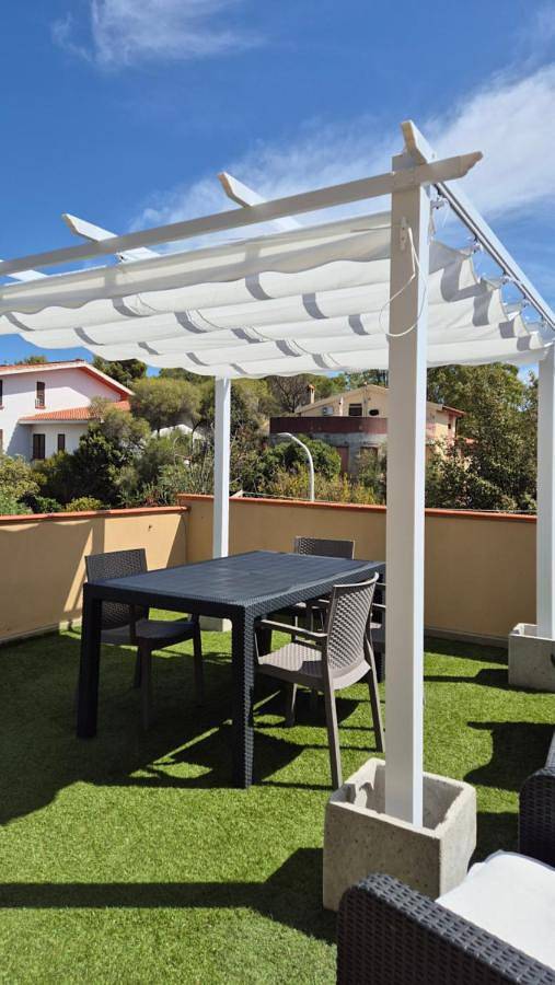 Gîte pour 5 personnes, avec piscine ainsi que jardin et vue à Carbonia - 4