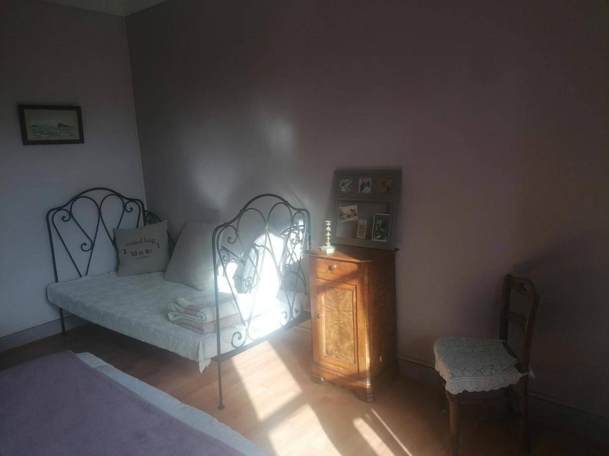 One-Bedroom House in Anterrieux, Région de Saint-Flour