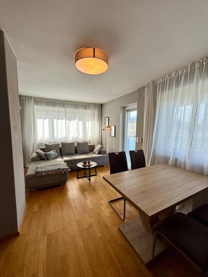 Ferienwohnung für 3 Personen, mit Ausblick und Garten sowie Balkon in Salzburg - 2