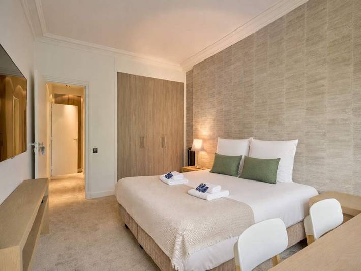 Gîte pour 4 personnes, avec terrasse et balcon/terrasse à Neuilly-sur-Seine - 2