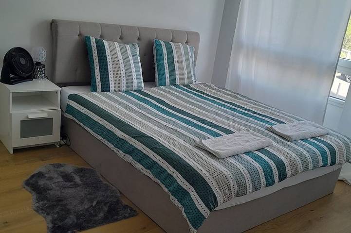 Ganze Wohnung, Bright studio between Paris and dis in Champs-sur-Marne, Seine-et-Marne