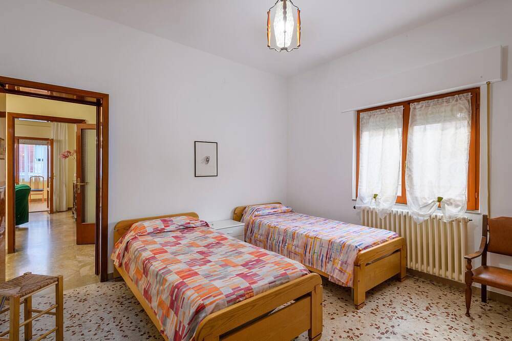 Appartement entier, Beach front apartment in Alba Adriatica with Wifi in Alba Adriatica, Côte Adriatique Abruzzes