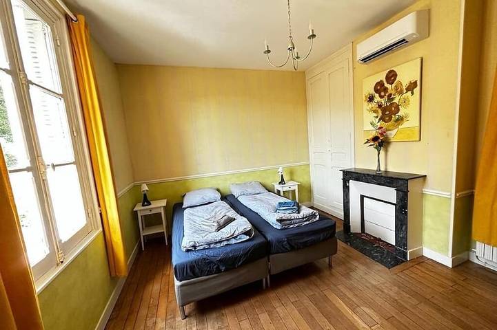Location de vacances pour 6 personnes, avec terrasse ainsi que piscine et jardin à Reugny - 2