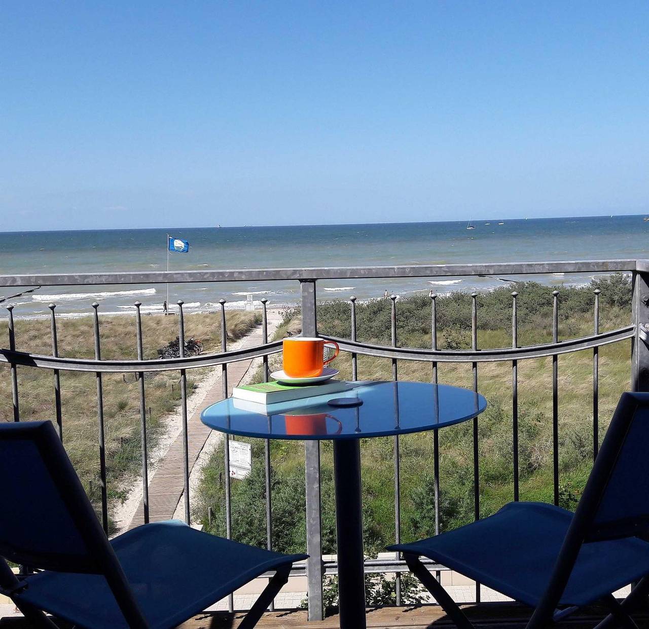 Cały apartament, Exklusive Ferienwohnung für 2 Personen mit außergewöhnlichem Meerblick in Warnemünde Strand, Rostock