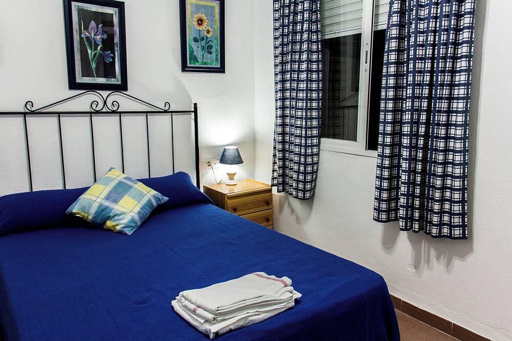 Appartamento intero, Apartment on the beachfront of Cruz de la Mar next to the promenade in Puerto Chipiona, Chipiona