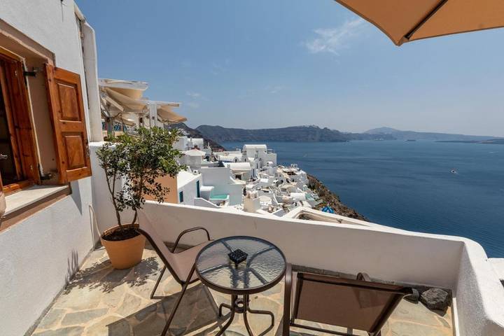 Maison d’hôte pour 2 personnes, avec vue et terrasse à Oia - 2