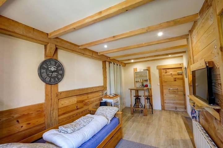 Gîte pour 2 personnes à Hauteville-Lompnes - 2