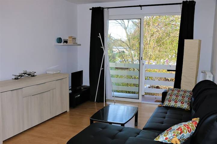 Ganze Wohnung, Cosy apartment with balcony and garden view in Horbourg-Wihr, Colmar und Umgebung