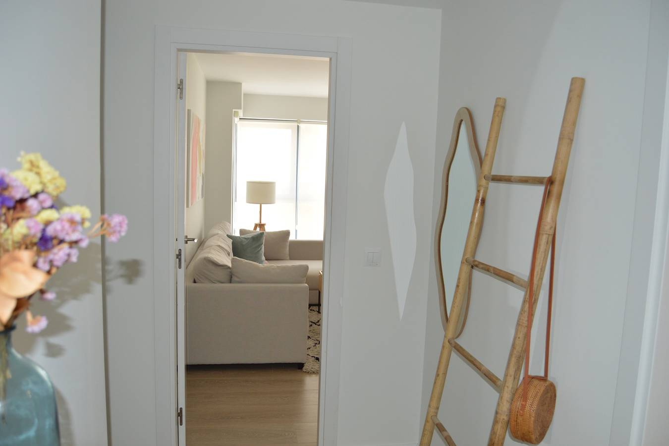 Entire holiday apartment, Great apartment next to the beach of San Juan in Santa Cruz de Bezana, Cantabrian Coast