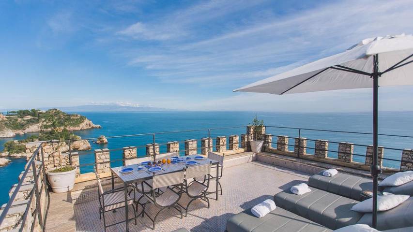 Villa voor 6 personen, met uitzicht en terras, met huisdier in Taormina