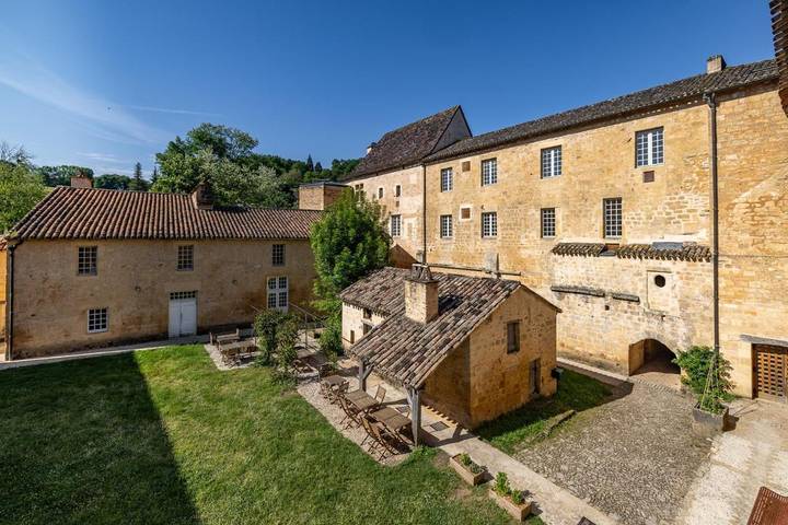 Location de vacances, avec Jardin dans Office De Tourisme De Buisson De Cadouin