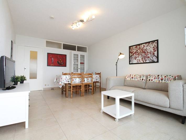 Apartamento entero, Apartamento T3 en Balaruc-les-Bains con Wifi y vista al estanque de Thau in Balaruc-les-Bains, Costa mediterránea (Francia)