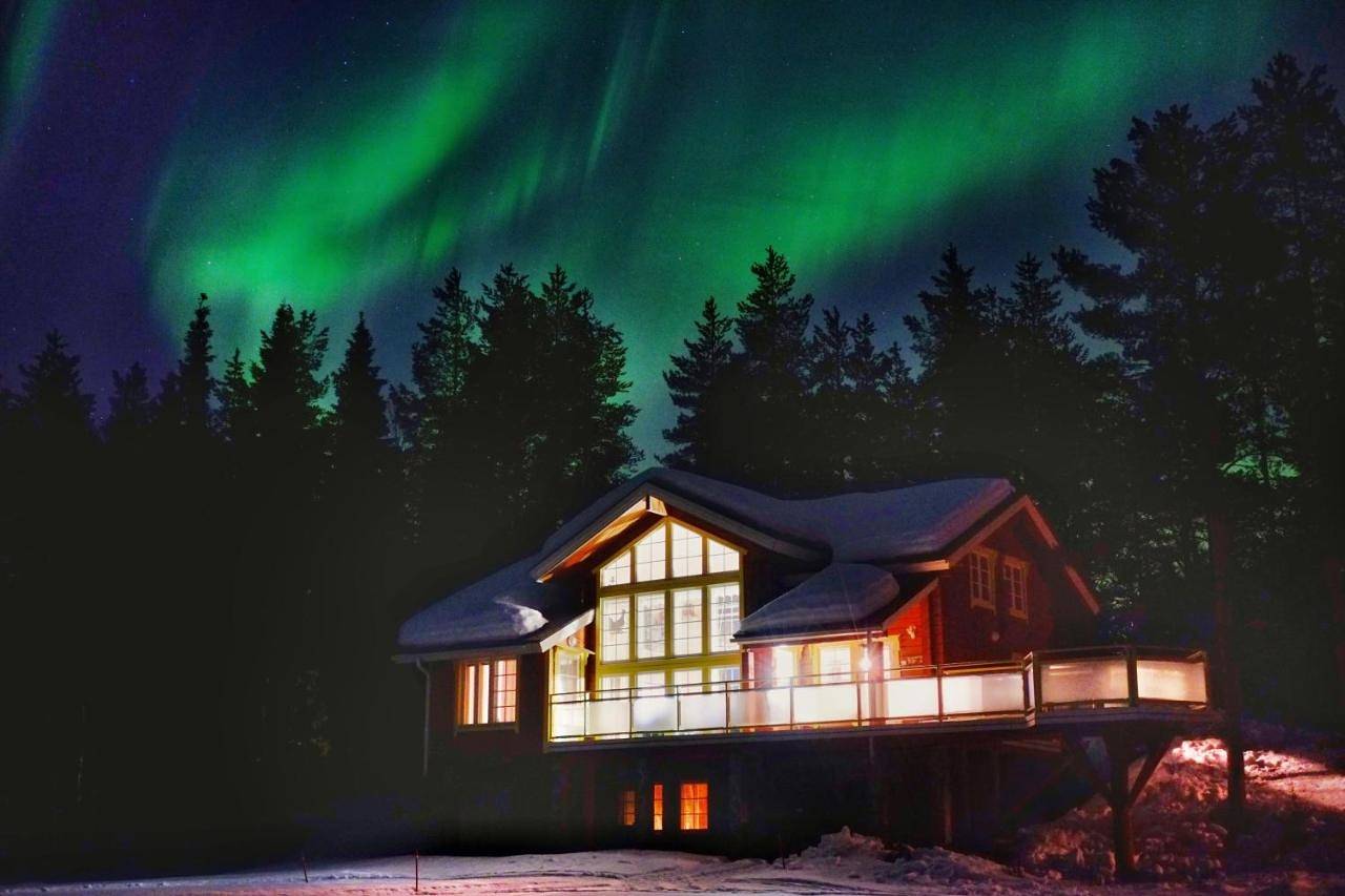 Northern Lights Lapland Villa in Lappland