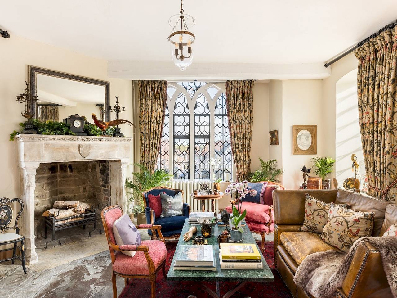 Ganze Wohnung, Pass the Keys | Historic 2Bed Chapel in Central Warwick in Warwick, Warwickshire