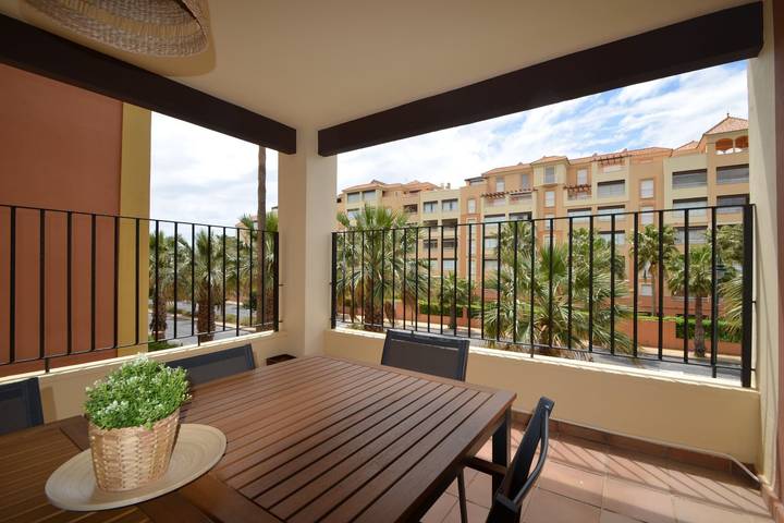 Appartement de vacances pour 5 personnes, avec terrasse et piscine - 1