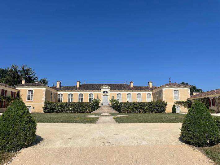 Gîte pour 4 personnes, avec piscine