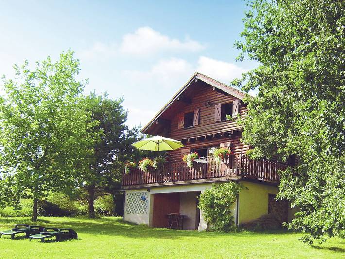Chalet pour 4 personnes, avec Terrasse et Jardin