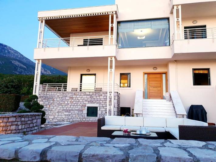 Location de vacances pour 5 personnes, avec jardin et vue dans Mikra Mandinia - 3