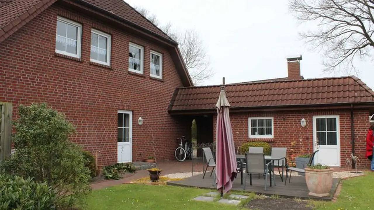 Ganze Ferienwohnung, Ferienwohnung für 6 Personen (100 m²) in Holtland in Holtland, Ostfriesland