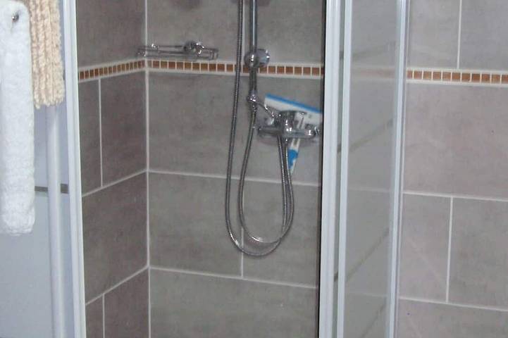 Appartement entier, Appartement 2 chambres entièrement équipé costa blanca (appartement supplémentaire de 1 chambre disponible) in Orbeta, Orba