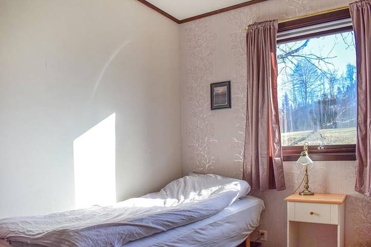 Schönes Haus mit 4 Schlafzimmern in Skånevik in Skånevik, Etne