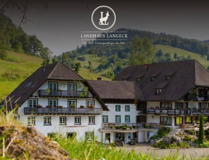 Hôtel pour 4 personnes, avec piscine et sauna ainsi que vue et jardin, animaux acceptés