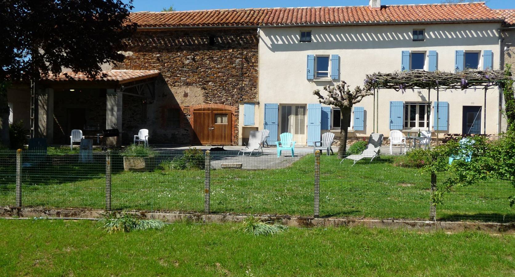 Gite 10 pers proximité vallée du Tarn dans les monts d 'Alban in Paulinet, Région d'Albi