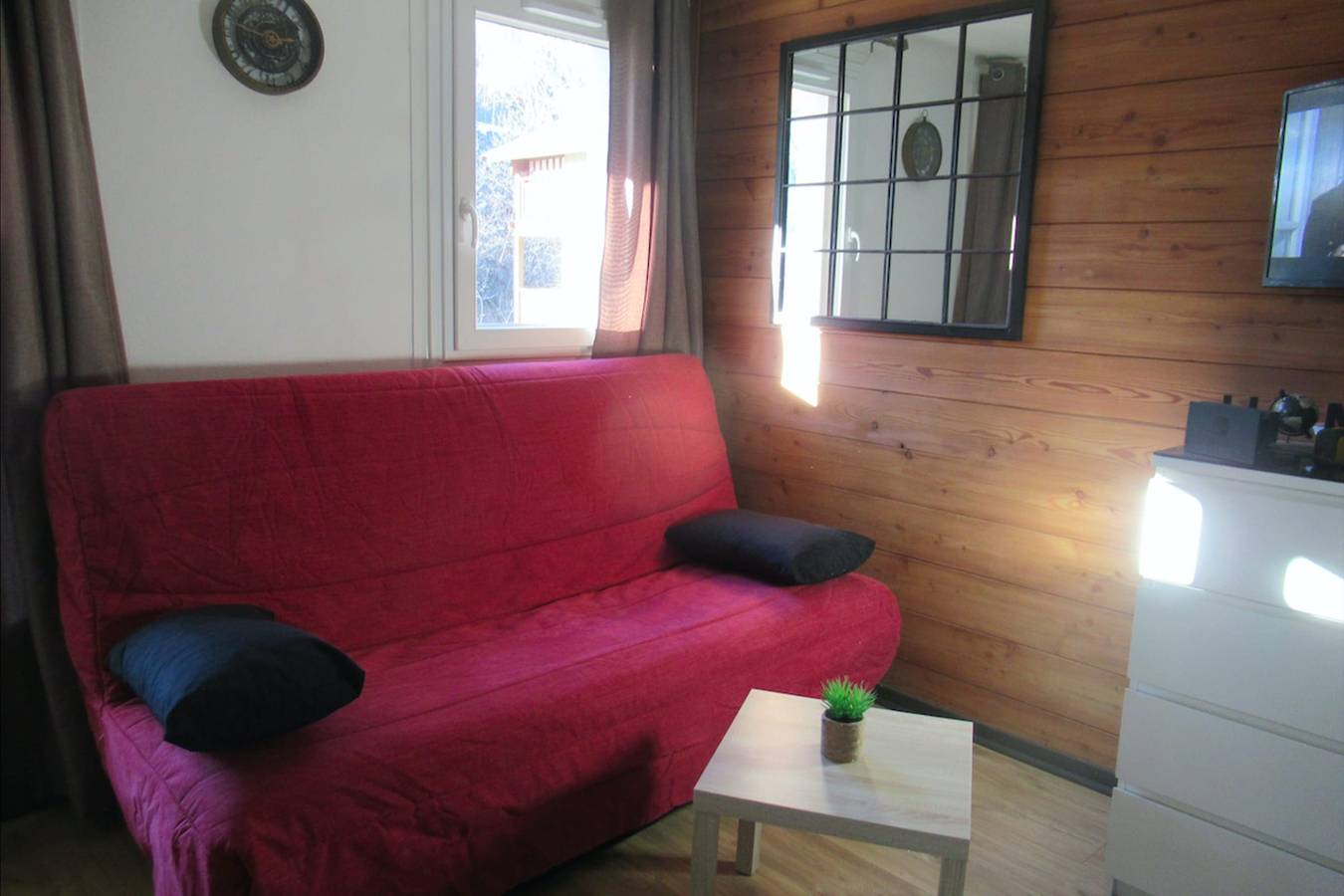 Appartement entier, Apt 2 étoiles au pied des pistes à Briançon in Briançon, Serre Chevalier