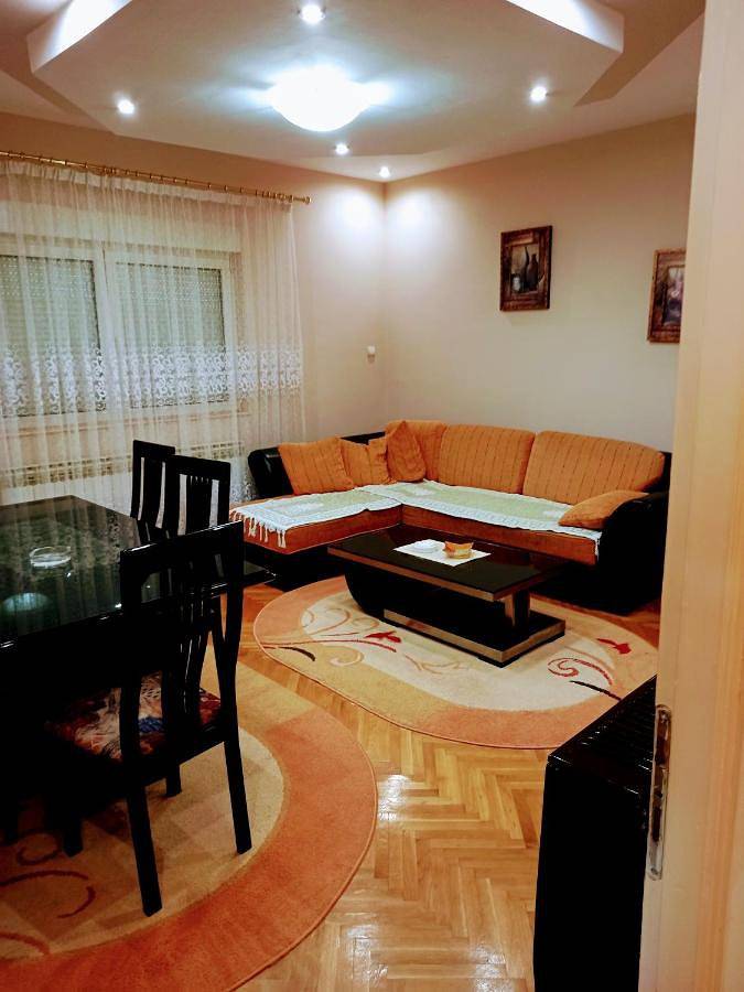 Gîte pour 4 personnes, avec terrasse et jardin à Vršac - 2