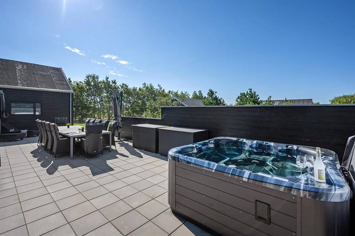Ferienhaus für 12 Personen, mit Whirlpool und Terrasse am Ringkøbing Fjord - 2